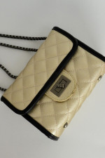 Women's square quilted bag gold two-tone HL952F