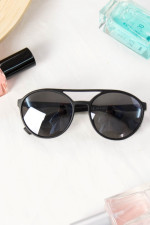 Women's Black Oval Premium S1010 Sunglasses